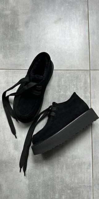 Fur-lined boots