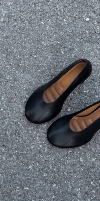Drop Toe Pumps