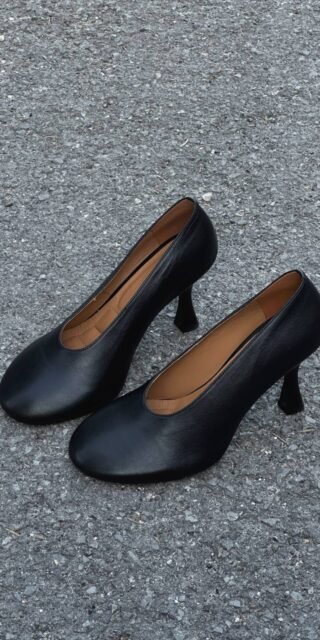 Drop Toe Pumps - Image 2