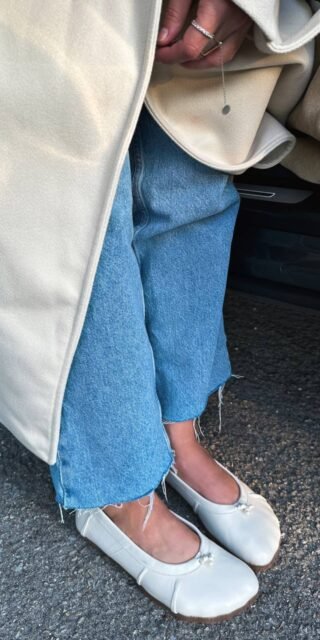 Ballet flats with a wide toe box - Image 8