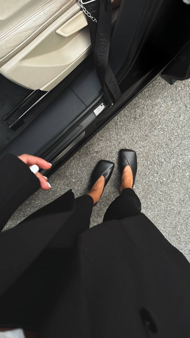 Slingbacks with a square toe - Image 5
