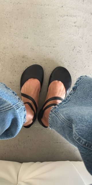 Балетки barefoot з фіксуючим ремінцем