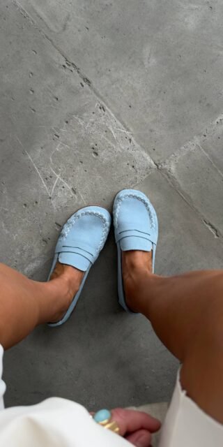 Barefoot лофери у блакитному відтінку