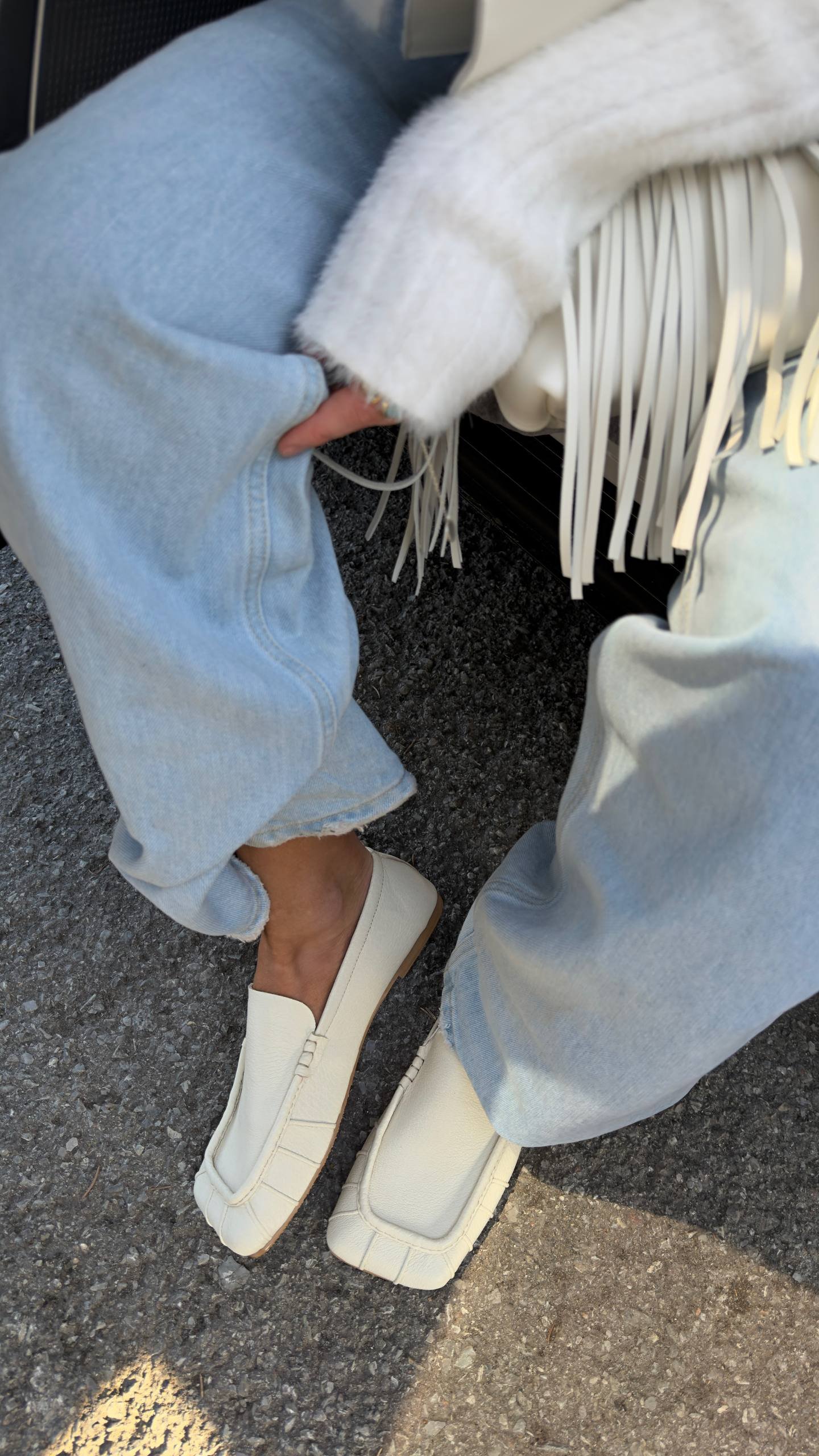 Loafers with a square toe - Image 2