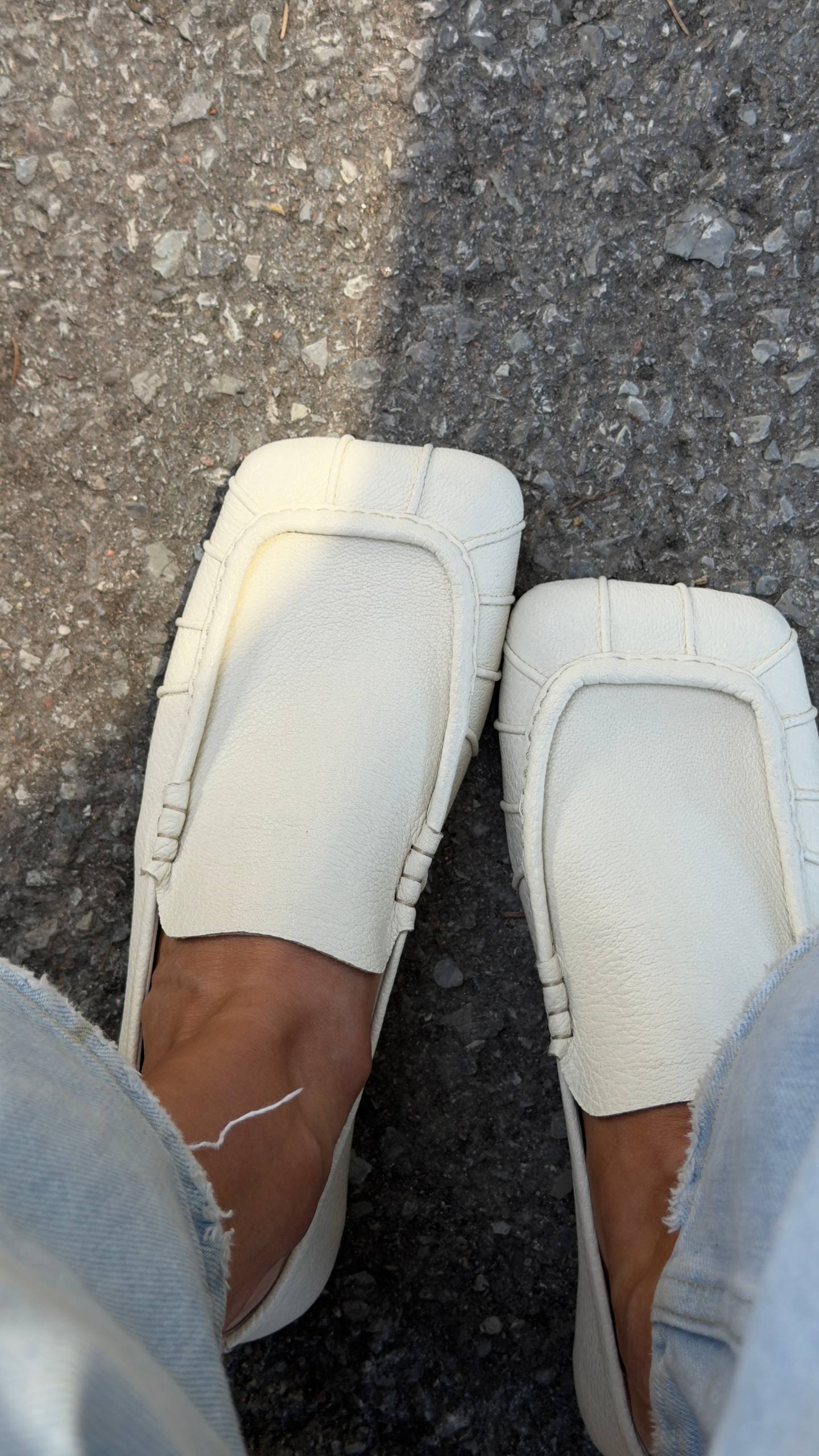 Loafers with a square toe - Image 3