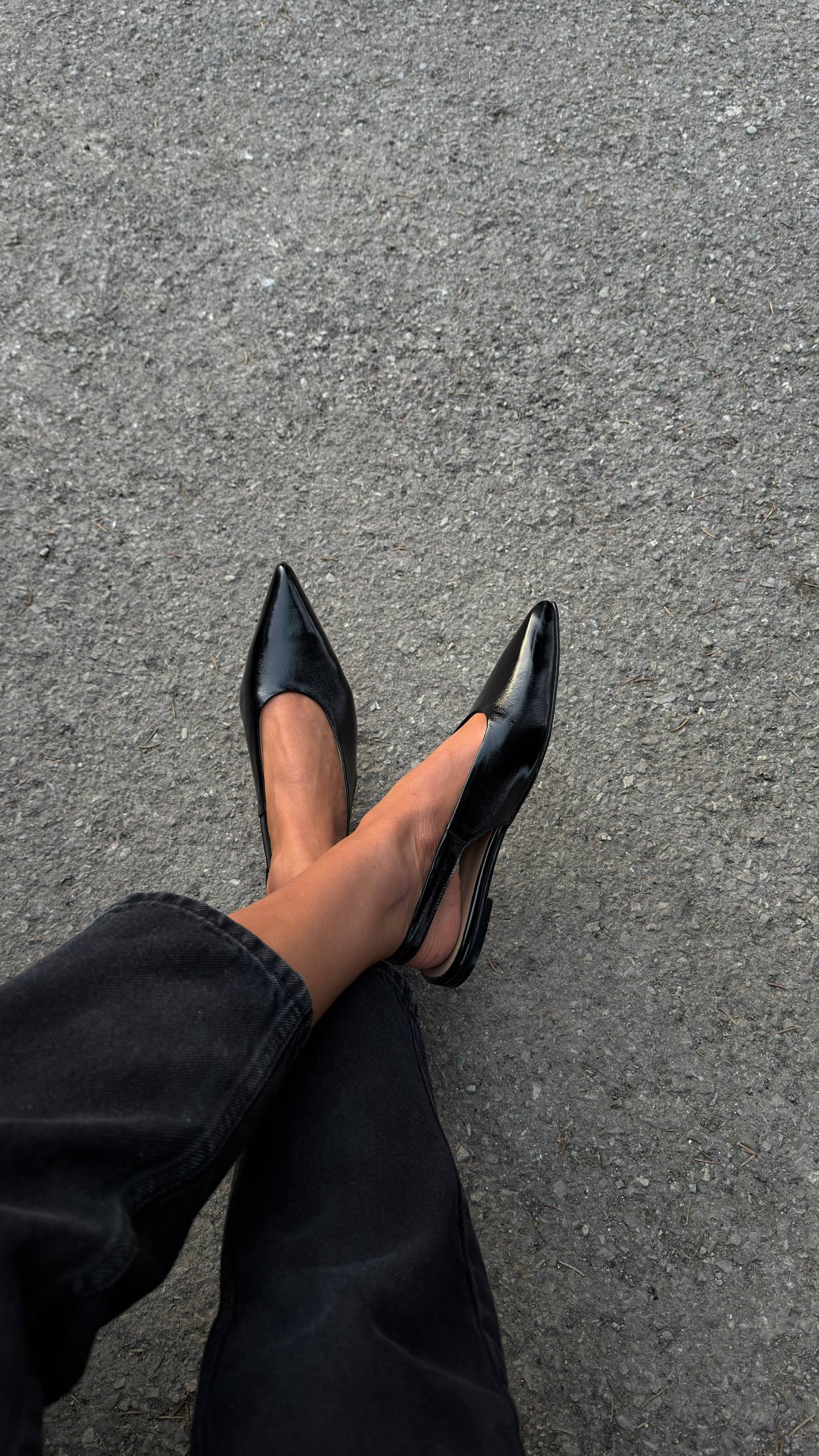 Slingbacks with a sleek silhouette