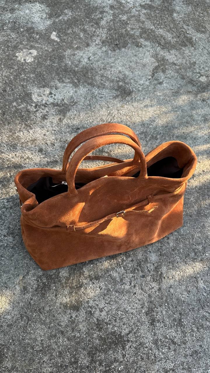 Practical ginger suede bag - Image 5